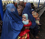 UN Urges Pakistan to Resolve Afghan Refugees’ Status